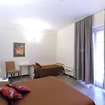 Hotel Ferrari 3*