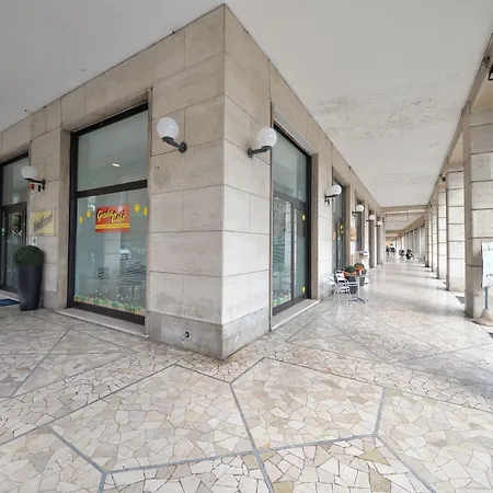 フェラーリ キアーヴァリ