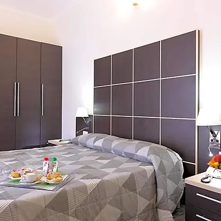 Ferrari 3* Chiavari