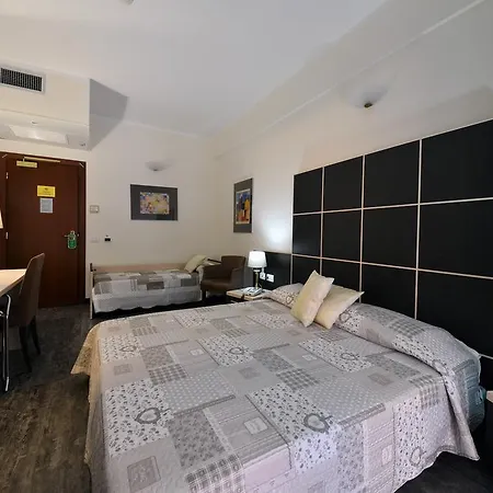 Hotel Ferrari